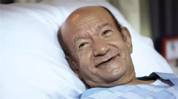 بطرس دانيال يكشف سبب نقل لطفي لبيب إلى المستشفى (خاص)